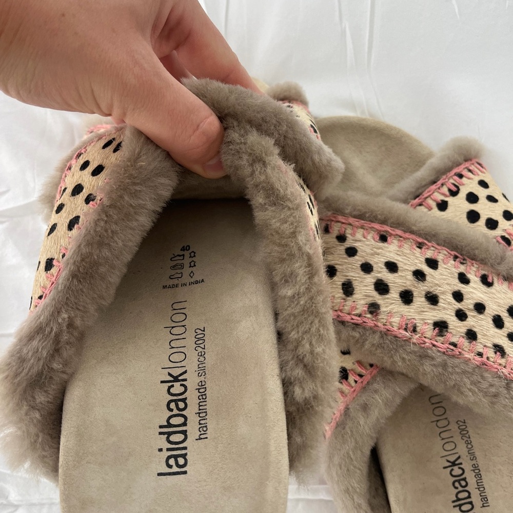 LAIDBACK LONDON Size 40 Cali Crochet Suede Wool Slip On FREE PEOPLE NEW W/O BOX - Picture 6 of 6